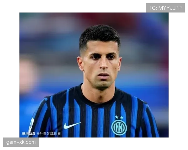 坎塞洛与阿诺德：组织型边卫的两种进化路径