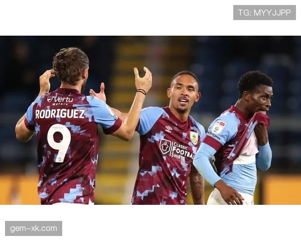 姆巴佩与萨拉赫进攻效率对比：数据揭示角色定位与终结能力的差异