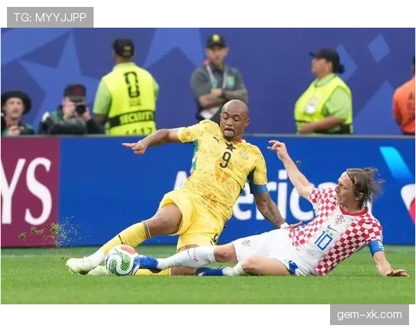 英格兰小组赛收官:2-0取胜后进入世界杯32强 英格兰小组赛收官:2-0取胜后进入世界杯32强
